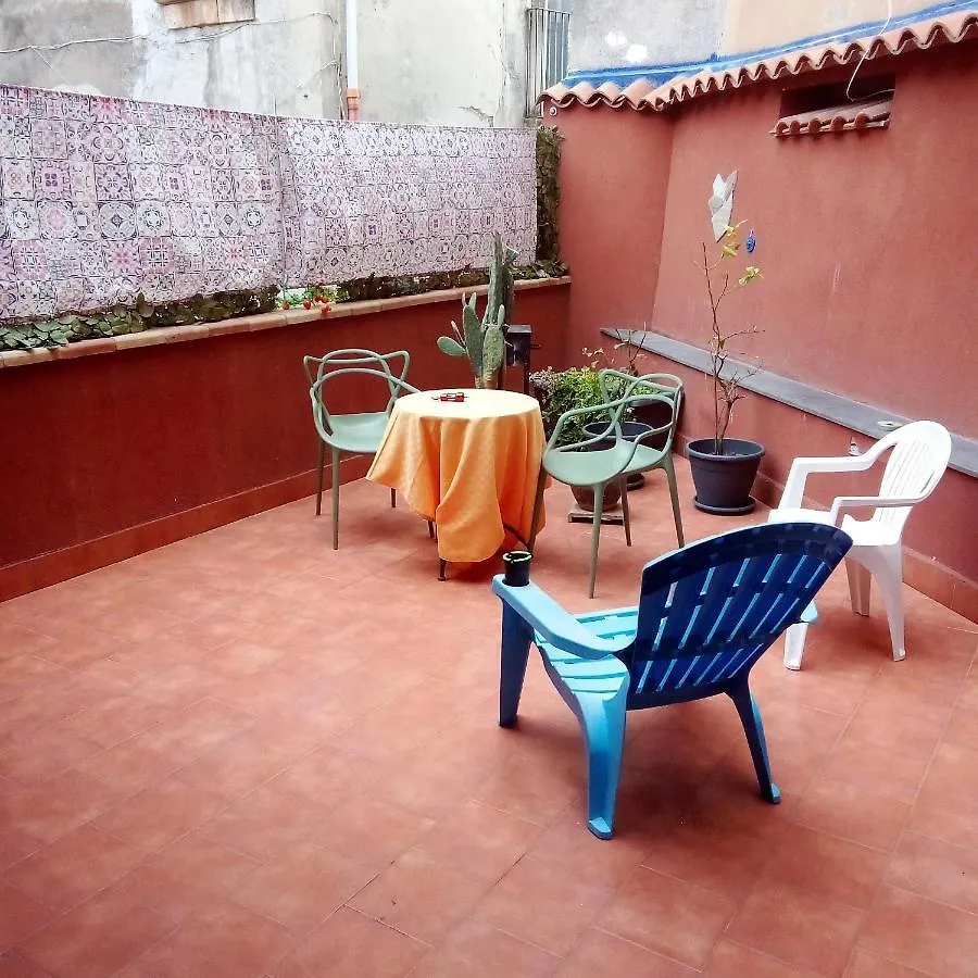 Bed & Breakfast John Home Catania